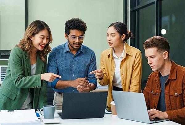 Zoho Sales IQ support specialist assisting a business client